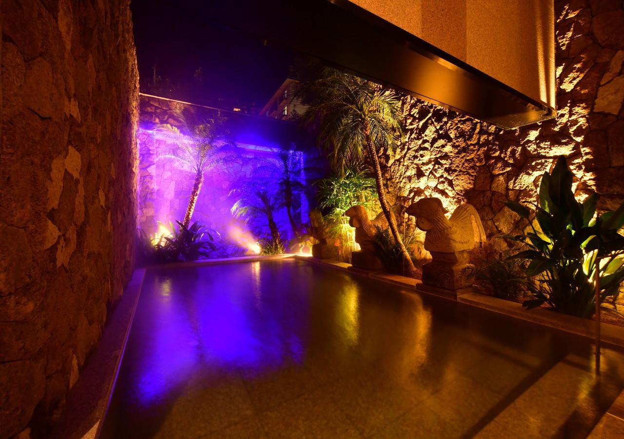 Balinese Onsen Ryokan Hakone Airu Exterior photo